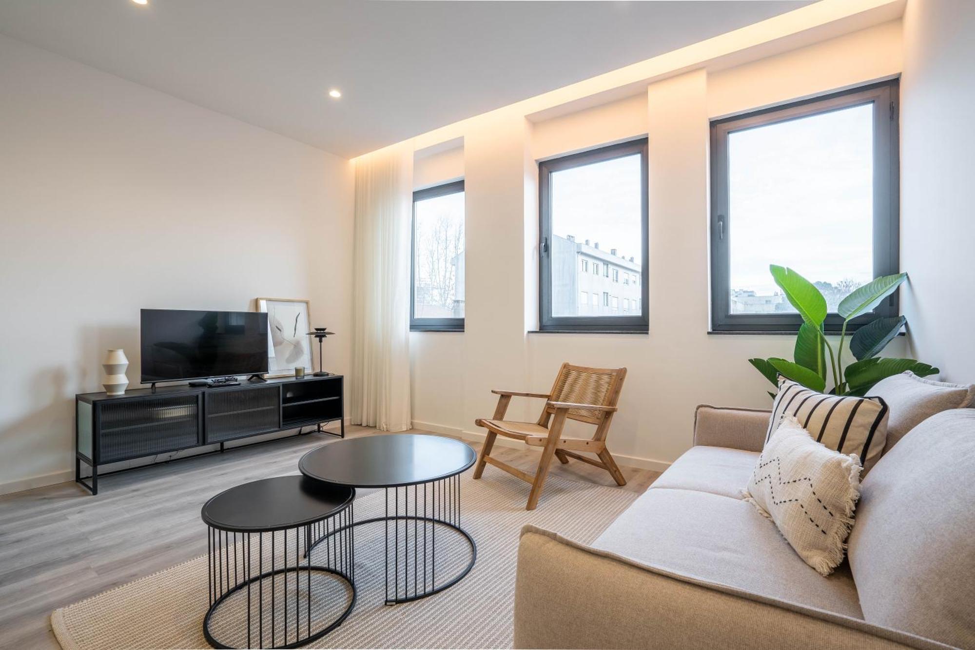 Skyline Lofts By Lovelystay Матосиньос Екстериор снимка